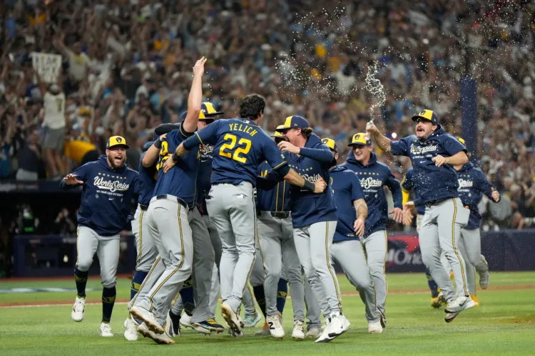 Brewers Beat The Rays 4-1 In Game 5 To Win The First World Series Title In Franchise History